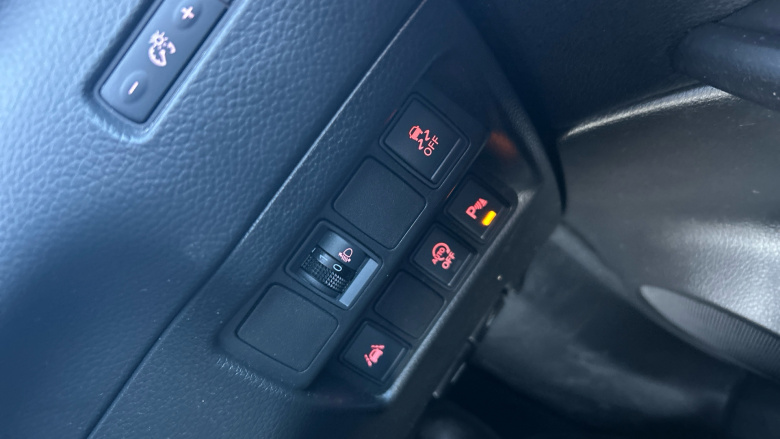 Nissan Qashqai 1.2 DiG-T N-Tec 5dr Petrol Hatchback